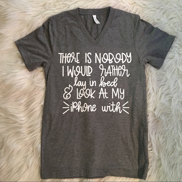 Graphic Tee There is Nobody I would rather lay in - Picture 3 of 3